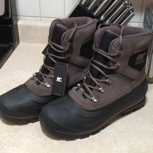 SOLD Men’s Sorel boots